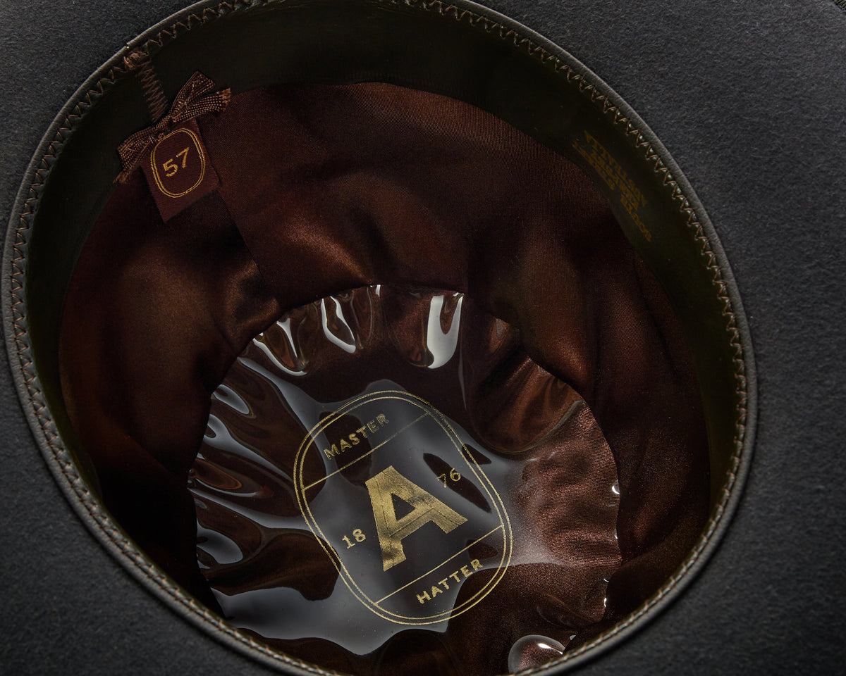 Akubra, Squatter (Open Crown), - ©The Hattery Katoomba