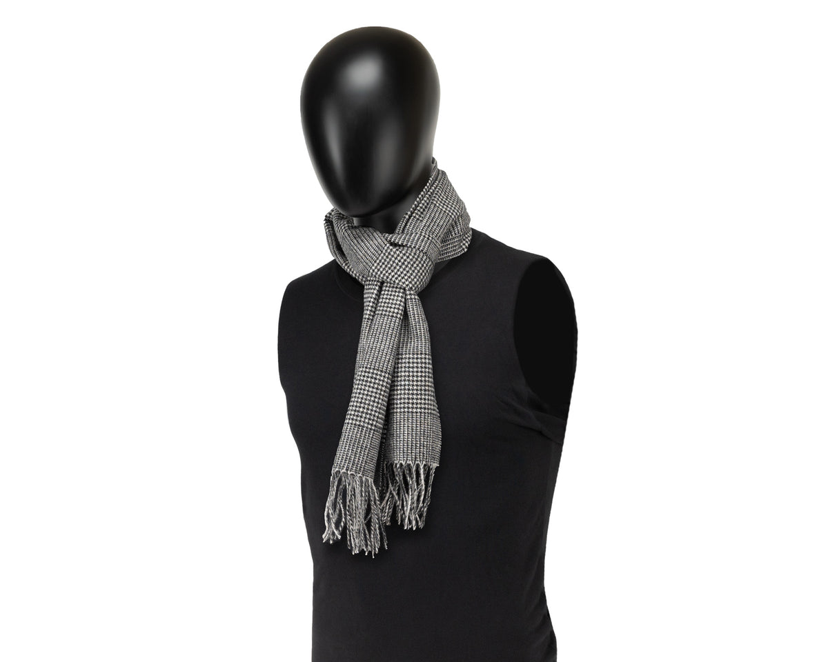 Nicoletta, Birdstooth Scarf, - ©The Hattery Katoomba