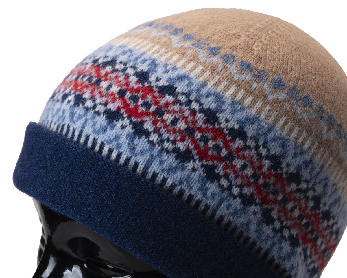 Alloa Beanie | Classic Fairisle