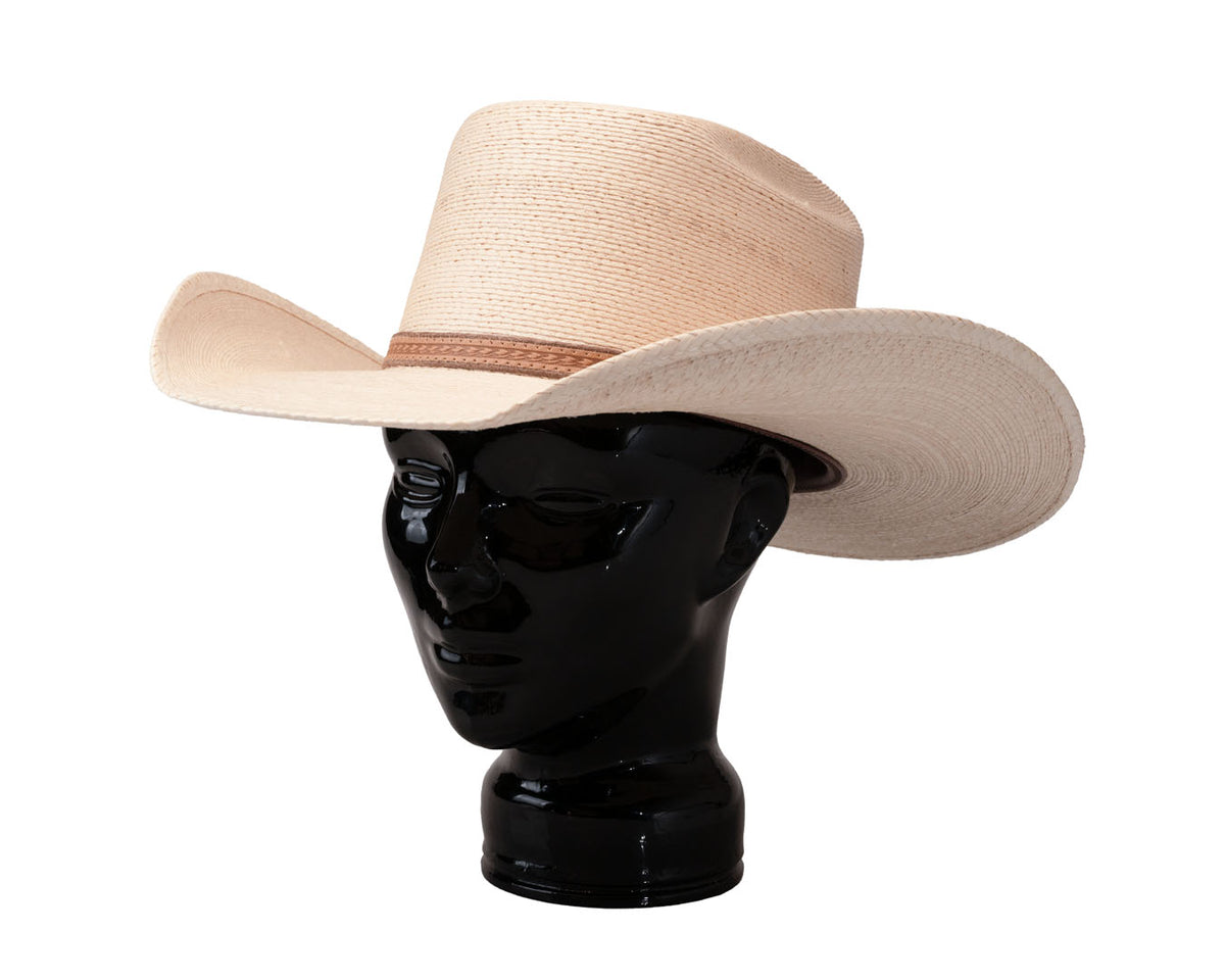 The Walker | Engrena Palm Leaf