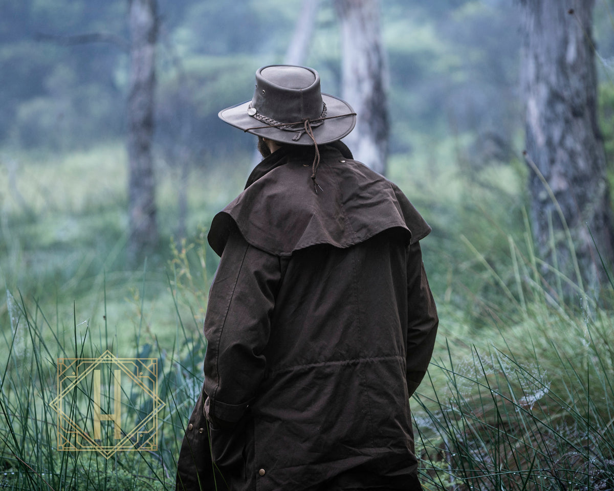 Barmah, Squashy Saddler, - ©The Hattery Katoomba