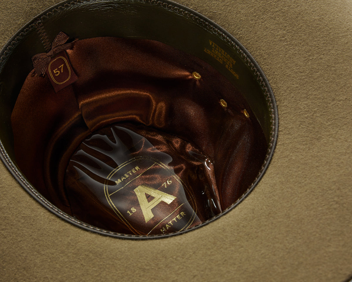 Golden Spur