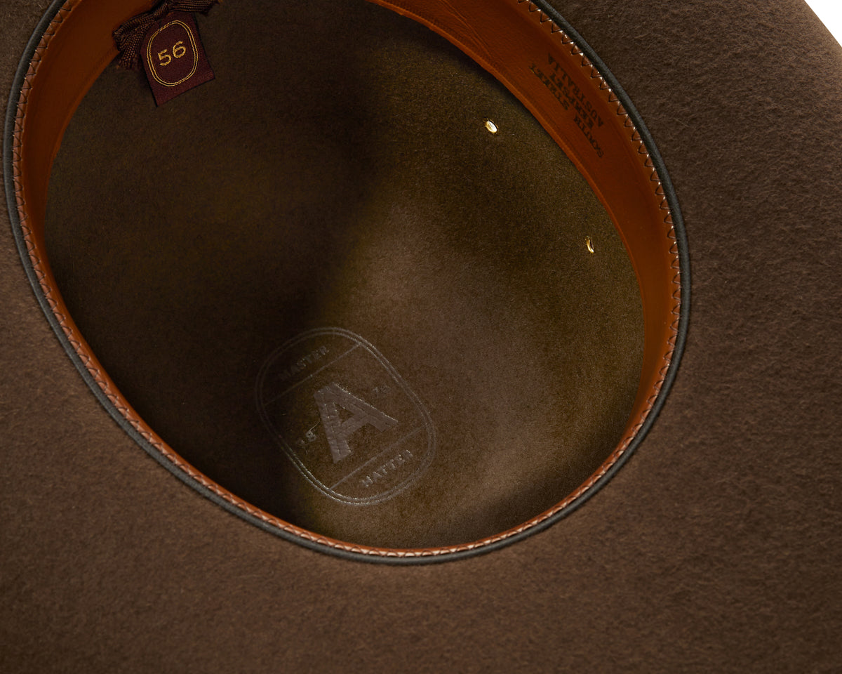 Sombrero (Open Crown)