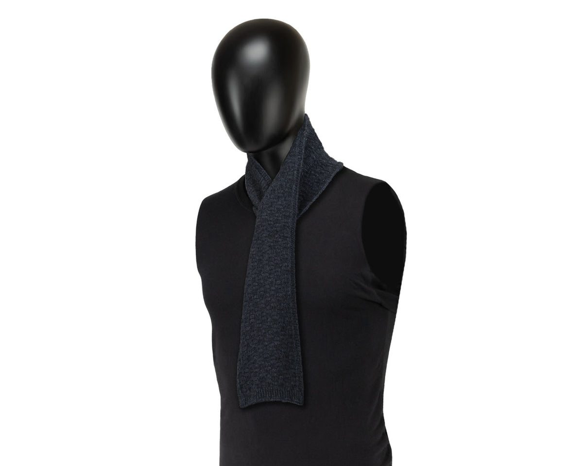 Dash Keyhole Scarf