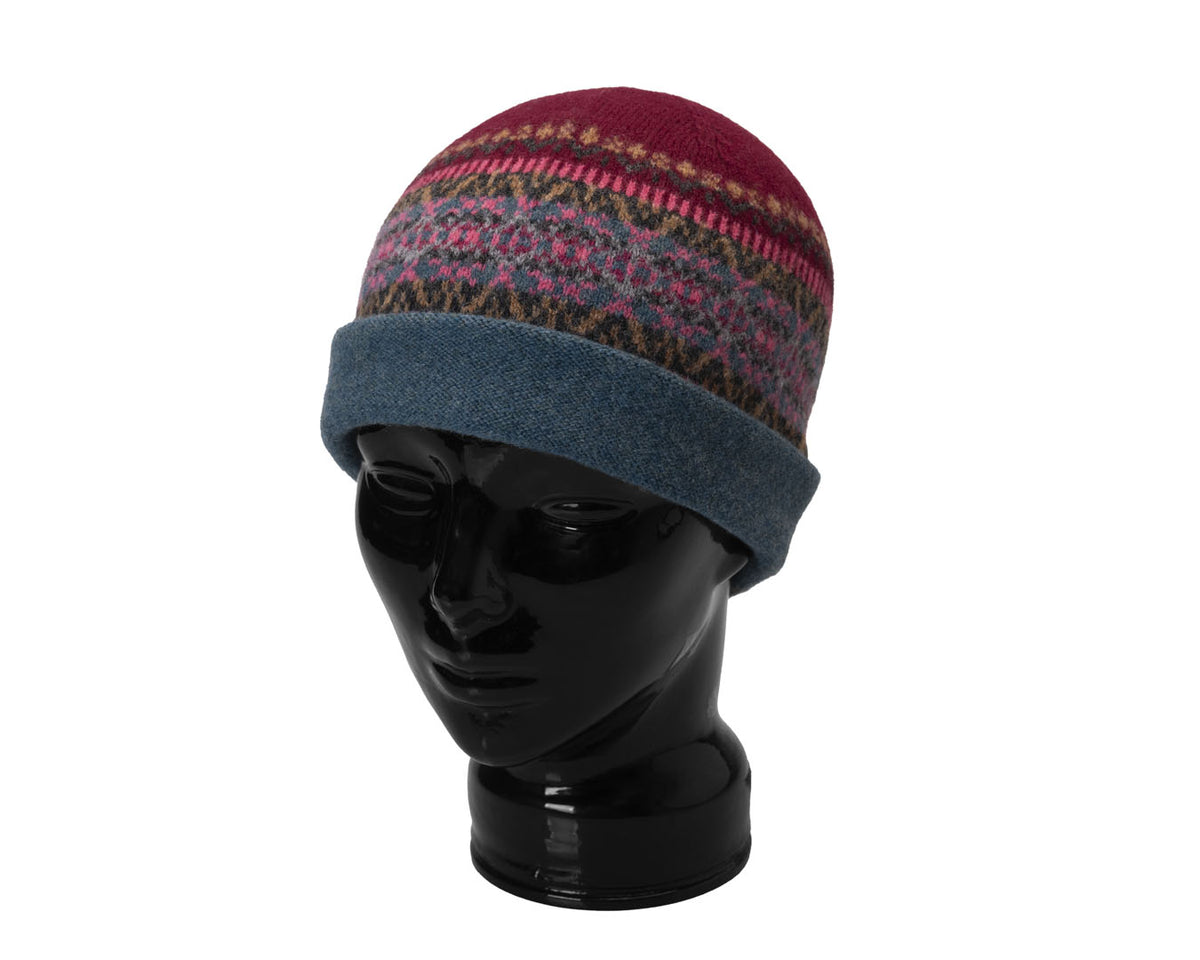 Alloa Beanie | Velvet Fairisle